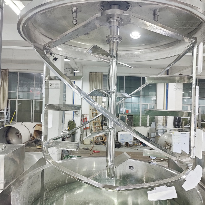 1500L Паровой нагревательный вакуум гомогенизирующий микшер. 
